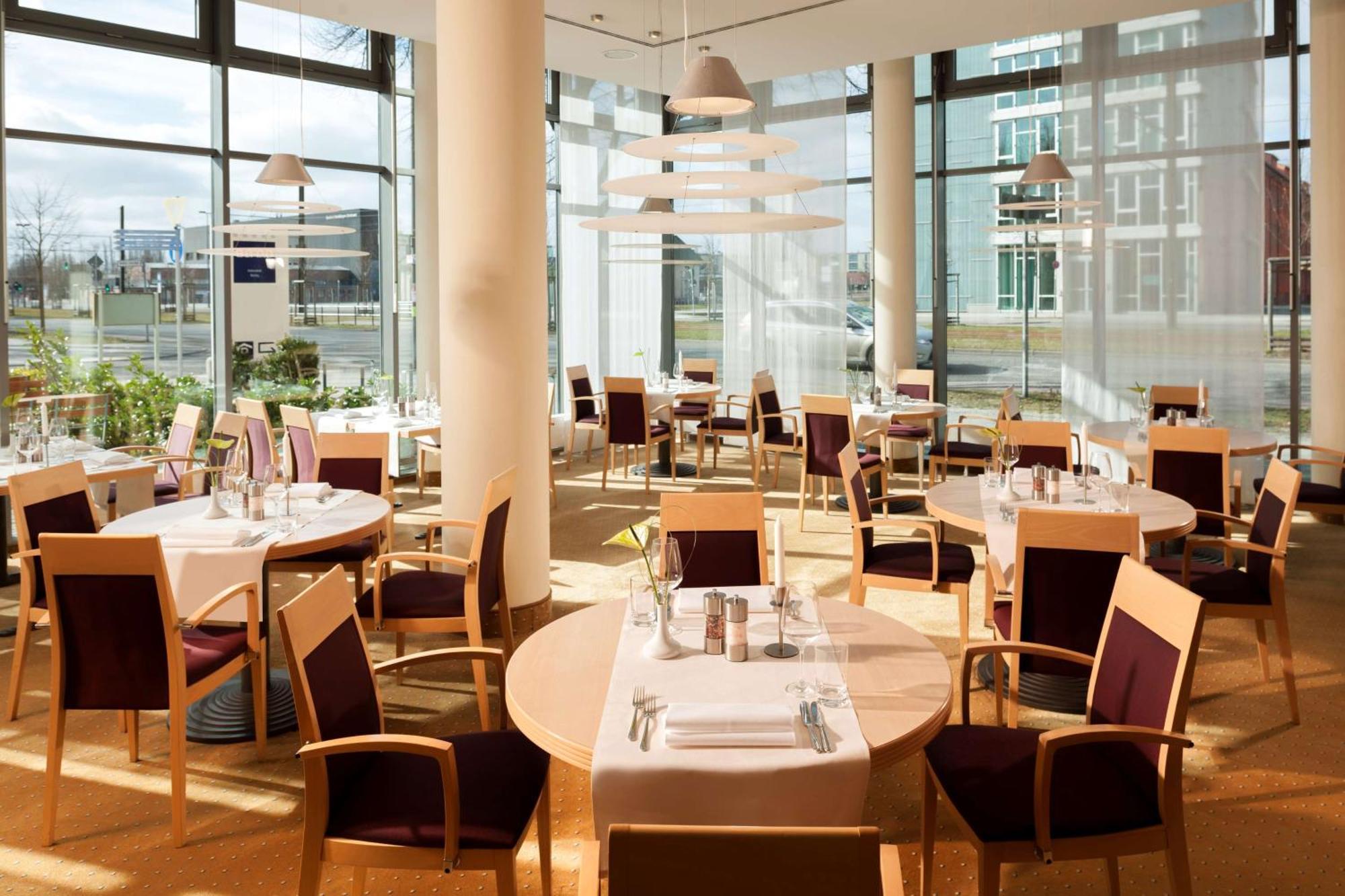 Hotel Essential By Dorint Berlin-adlershof Berlino